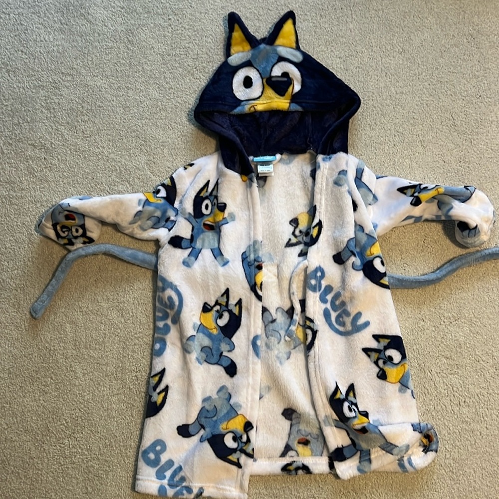Bluey 2T/3T robe